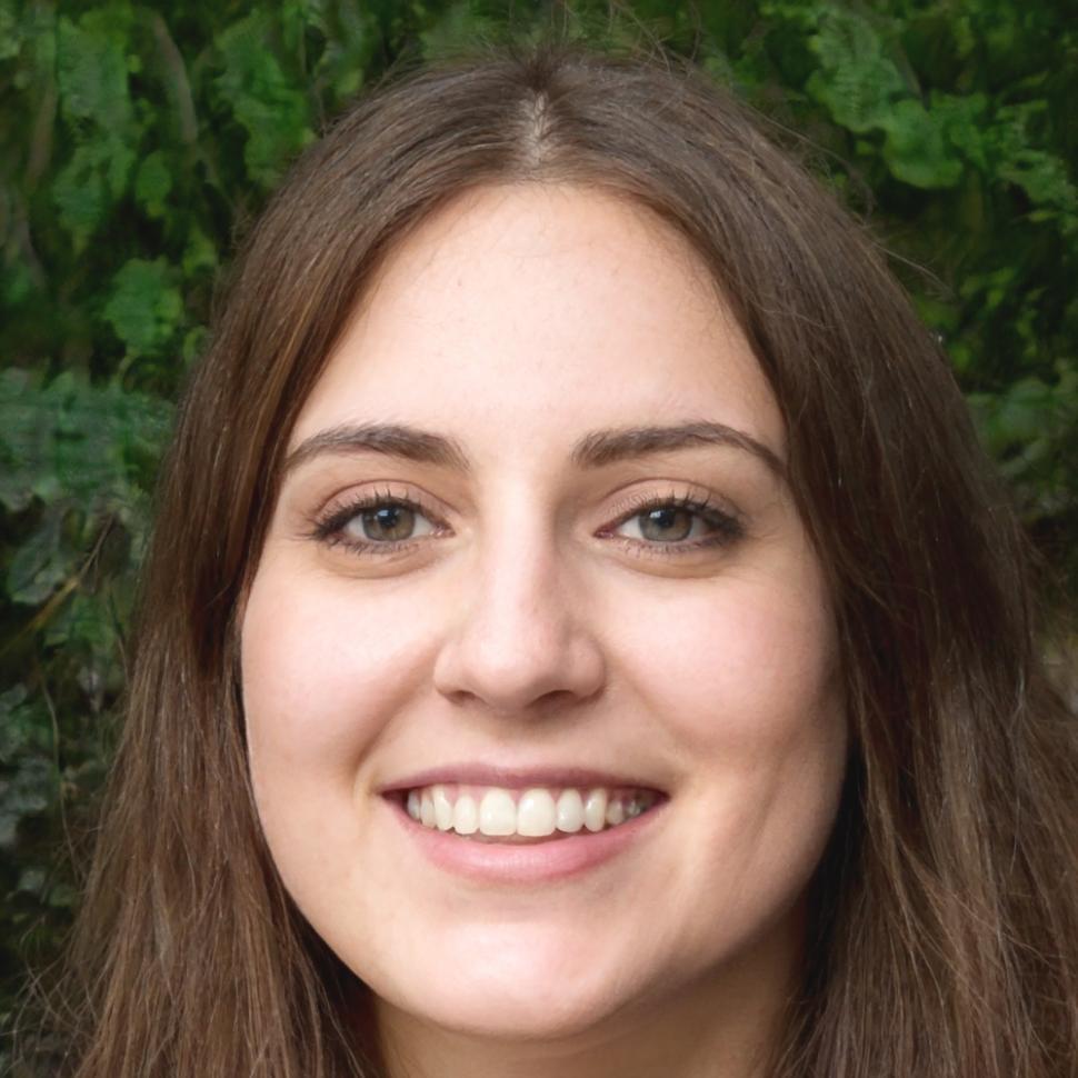 Professeure Marie Dubois, experte en finance